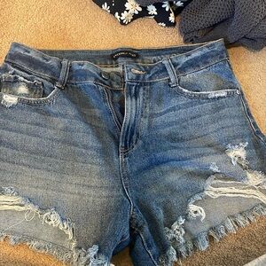 denim shorts from sincerely Jules purchased from tgmaxx
